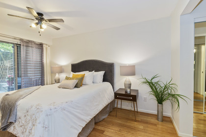 13 at 117 - 332 Lonsdale Avenue, Lower Lonsdale, North Vancouver