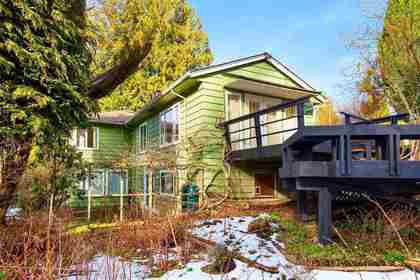 1075-leyland-street-sentinel-hill-west-vancouver-02 at 1075 Leyland Street, Sentinel Hill, West Vancouver 1075-leyland-street-sentinel-hill-west-vancouver-02 at 1075 Leyland Street, Sentinel Hill, West Vancouver