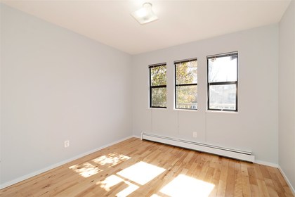 3215-grant-street-renfrew-ve-vancouver-east-10 at 3215 Grant Street, Renfrew VE, Vancouver East 3215-grant-street-renfrew-ve-vancouver-east-10 at 3215 Grant Street, Renfrew VE, Vancouver East