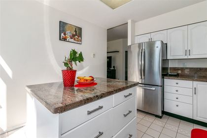 5885-olive-avenue-metrotown-burnaby-south-11 at 201 - 5885 Olive Avenue, Metrotown, Burnaby South 5885-olive-avenue-metrotown-burnaby-south-11 at 201 - 5885 Olive Avenue, Metrotown, Burnaby South