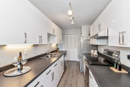 1845-robson-street-west-end-vw-vancouver-west-09 at 202 - 1845 Robson Street, West End VW, Vancouver West 1845-robson-street-west-end-vw-vancouver-west-09 at 202 - 1845 Robson Street, West End VW, Vancouver West