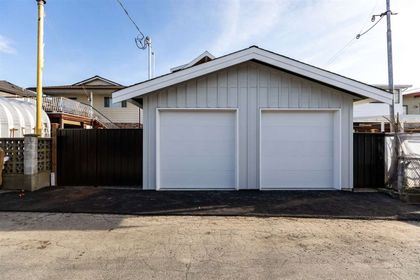 3439-e-24th-avenue-renfrew-heights-vancouver-east-32 at 3439 E 24th Avenue, Renfrew Heights, Vancouver East 3439-e-24th-avenue-renfrew-heights-vancouver-east-32 at 3439 E 24th Avenue, Renfrew Heights, Vancouver East