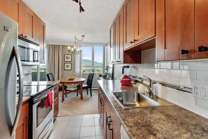 4160-sardis-street-central-park-bs-burnaby-south-09 at 1005 - 4160 Sardis Street, Central Park BS, Burnaby South 4160-sardis-street-central-park-bs-burnaby-south-09 at 1005 - 4160 Sardis Street, Central Park BS, Burnaby South