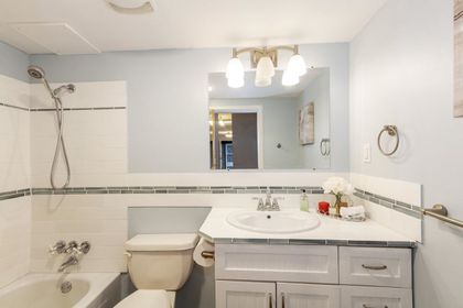 555-w-28th-street-upper-lonsdale-north-vancouver-14 at 707 - 555 W 28th Street, Upper Lonsdale, North Vancouver 555-w-28th-street-upper-lonsdale-north-vancouver-14 at 707 - 555 W 28th Street, Upper Lonsdale, North Vancouver