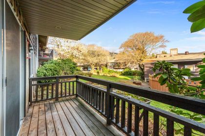 555-w-28th-street-upper-lonsdale-north-vancouver-16 at 707 - 555 W 28th Street, Upper Lonsdale, North Vancouver 555-w-28th-street-upper-lonsdale-north-vancouver-16 at 707 - 555 W 28th Street, Upper Lonsdale, North Vancouver