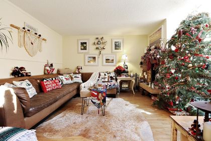 230-w-13th-street-central-lonsdale-north-vancouver-02 at 8 - 230 W 13th Street, Central Lonsdale, North Vancouver 230-w-13th-street-central-lonsdale-north-vancouver-02 at 8 - 230 W 13th Street, Central Lonsdale, North Vancouver