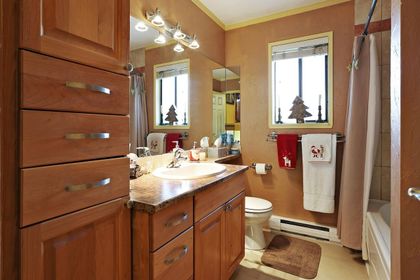 230-w-13th-street-central-lonsdale-north-vancouver-10 at 8 - 230 W 13th Street, Central Lonsdale, North Vancouver 230-w-13th-street-central-lonsdale-north-vancouver-10 at 8 - 230 W 13th Street, Central Lonsdale, North Vancouver