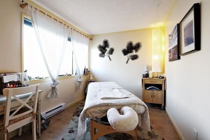 230-w-13th-street-central-lonsdale-north-vancouver-12 at 8 - 230 W 13th Street, Central Lonsdale, North Vancouver 230-w-13th-street-central-lonsdale-north-vancouver-12 at 8 - 230 W 13th Street, Central Lonsdale, North Vancouver