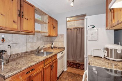 135-w-21-street-central-lonsdale-north-vancouver-09 at 301 - 135 W 21 Street, Central Lonsdale, North Vancouver 135-w-21-street-central-lonsdale-north-vancouver-09 at 301 - 135 W 21 Street, Central Lonsdale, North Vancouver