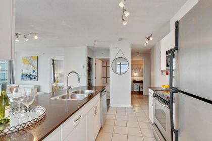 610-granville-street-downtown-vw-vancouver-west-05-1 at 2601 - 610 Granville Street, Downtown VW, Vancouver West 610-granville-street-downtown-vw-vancouver-west-05-1 at 2601 - 610 Granville Street, Downtown VW, Vancouver West