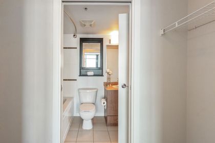 610-granville-street-downtown-vw-vancouver-west-15 at 2601 - 610 Granville Street, Downtown VW, Vancouver West 610-granville-street-downtown-vw-vancouver-west-15 at 2601 - 610 Granville Street, Downtown VW, Vancouver West