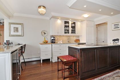 Nook at 603 - 150 24th, Dundarave, West Vancouver Nook at 603 - 150 24th, Dundarave, West Vancouver