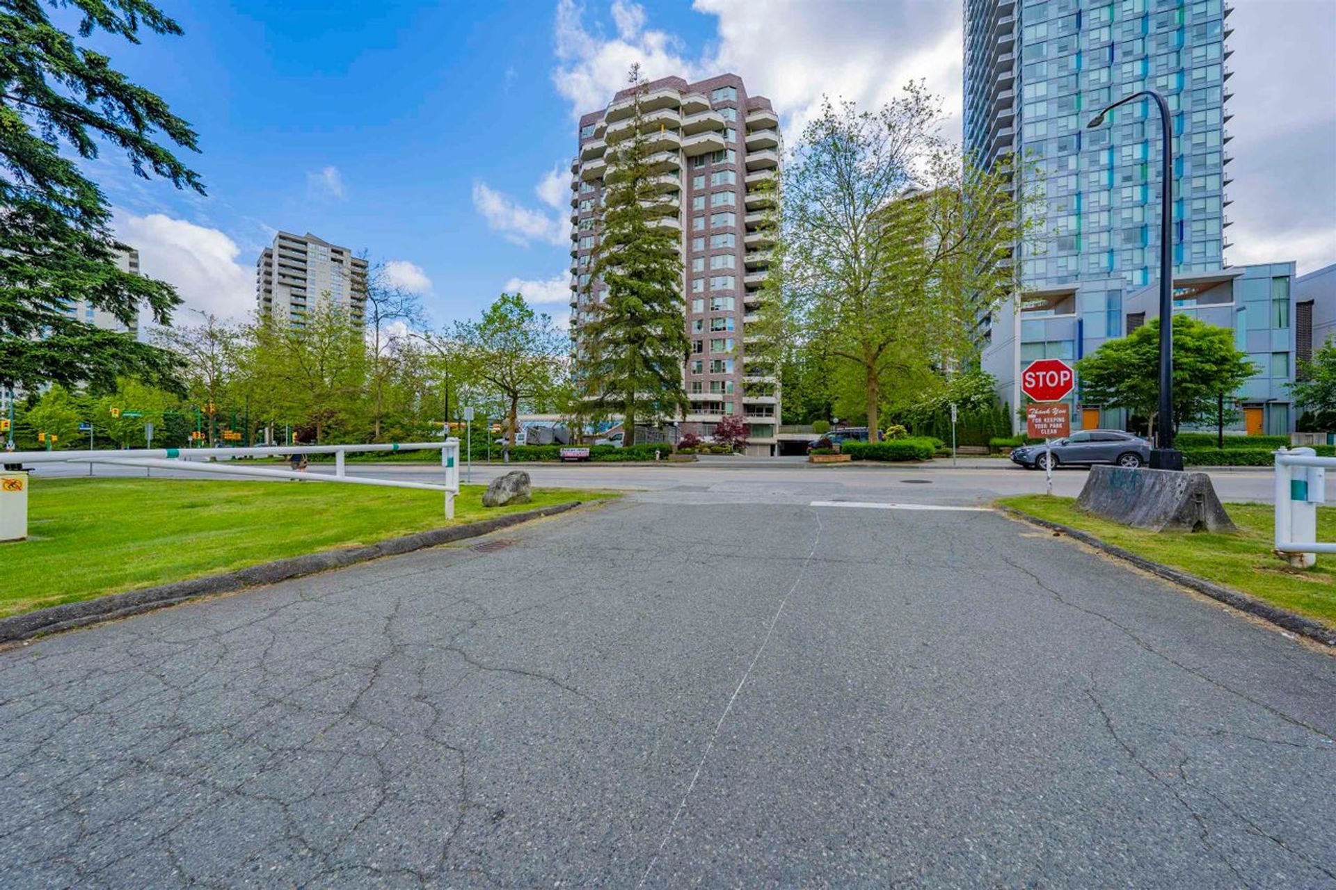 101 - 5790 Patterson Avenue, Metrotown, Burnaby South  by Vessie Chela, Real Estate Consultant 101 - 5790 Patterson Avenue, Metrotown, Burnaby South