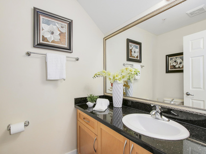 10 at 219 - 5155 Watling Street, Metrotown, Burnaby South