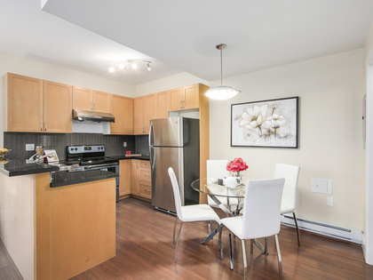 7 at 219 - 5155 Watling Street, Metrotown, Burnaby South