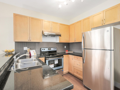 8 at 219 - 5155 Watling Street, Metrotown, Burnaby South