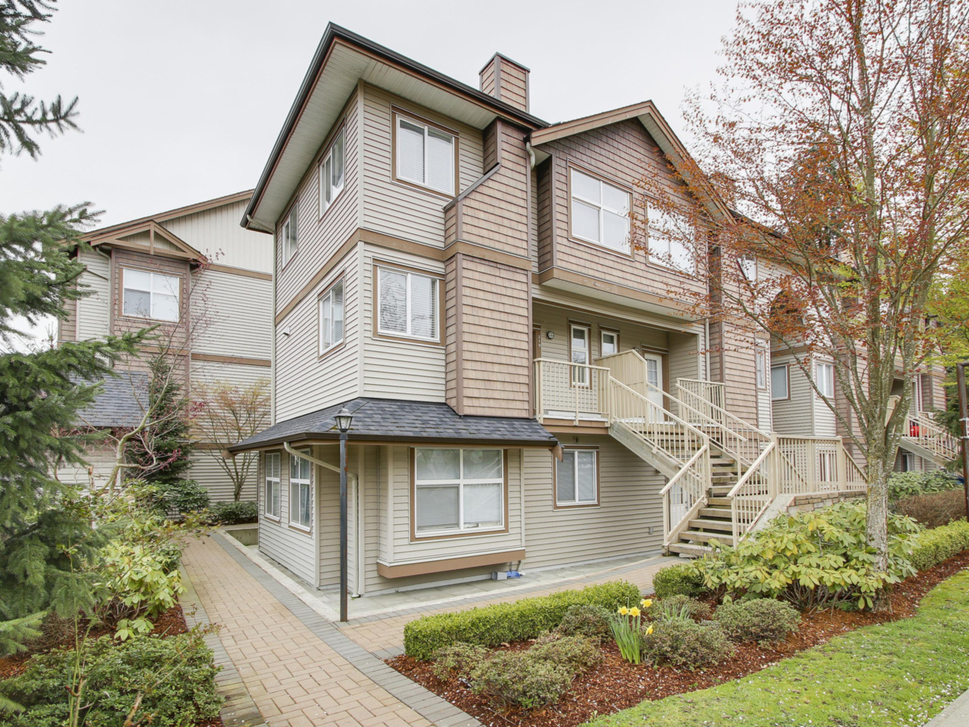 219 - 5155 Watling Street, Metrotown, Burnaby South  by Vessie Chela, Real Estate Consultant 219 - 5155 Watling Street, Metrotown, Burnaby South