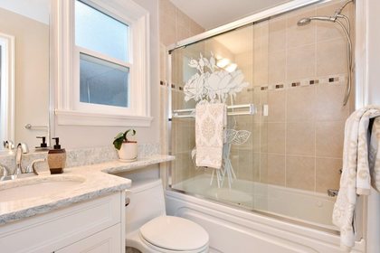 828-e-10-avenue-mount-pleasant-ve-vancouver-east-12 at 828 E 10 Avenue, Mount Pleasant VE, Vancouver East 828-e-10-avenue-mount-pleasant-ve-vancouver-east-12 at 828 E 10 Avenue, Mount Pleasant VE, Vancouver East