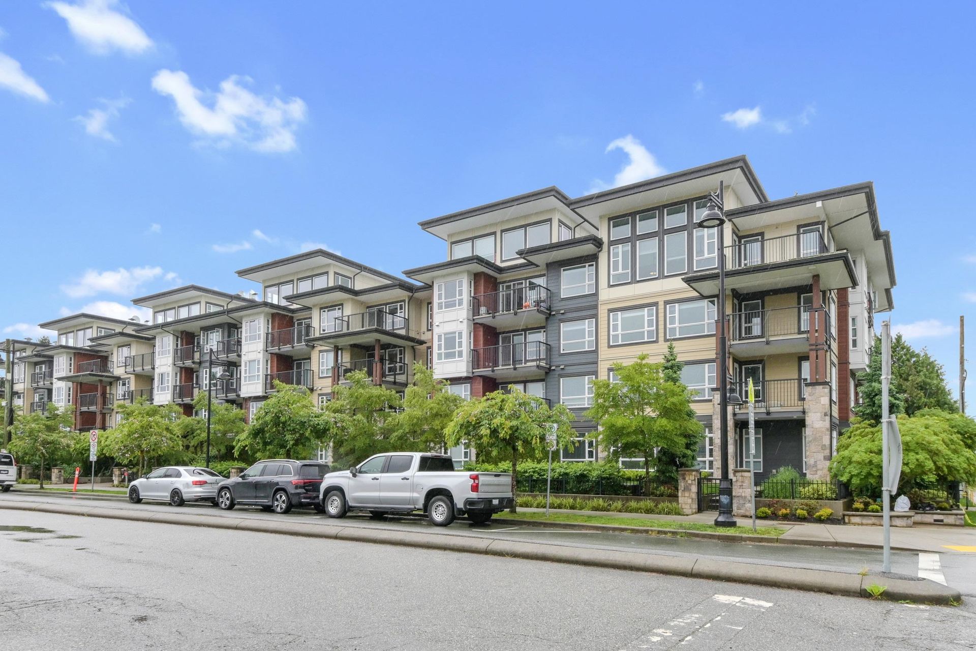 205 - 22562 121 Avenue, East Central, Maple Ridge  by Vessie Chela, Real Estate Consultant 205 - 22562 121 Avenue, East Central, Maple Ridge
