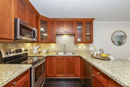 1023-wolfe-avenue-shaughnessy-vancouver-west-08 at 306 - 1023 Wolfe Avenue, Shaughnessy, Vancouver West