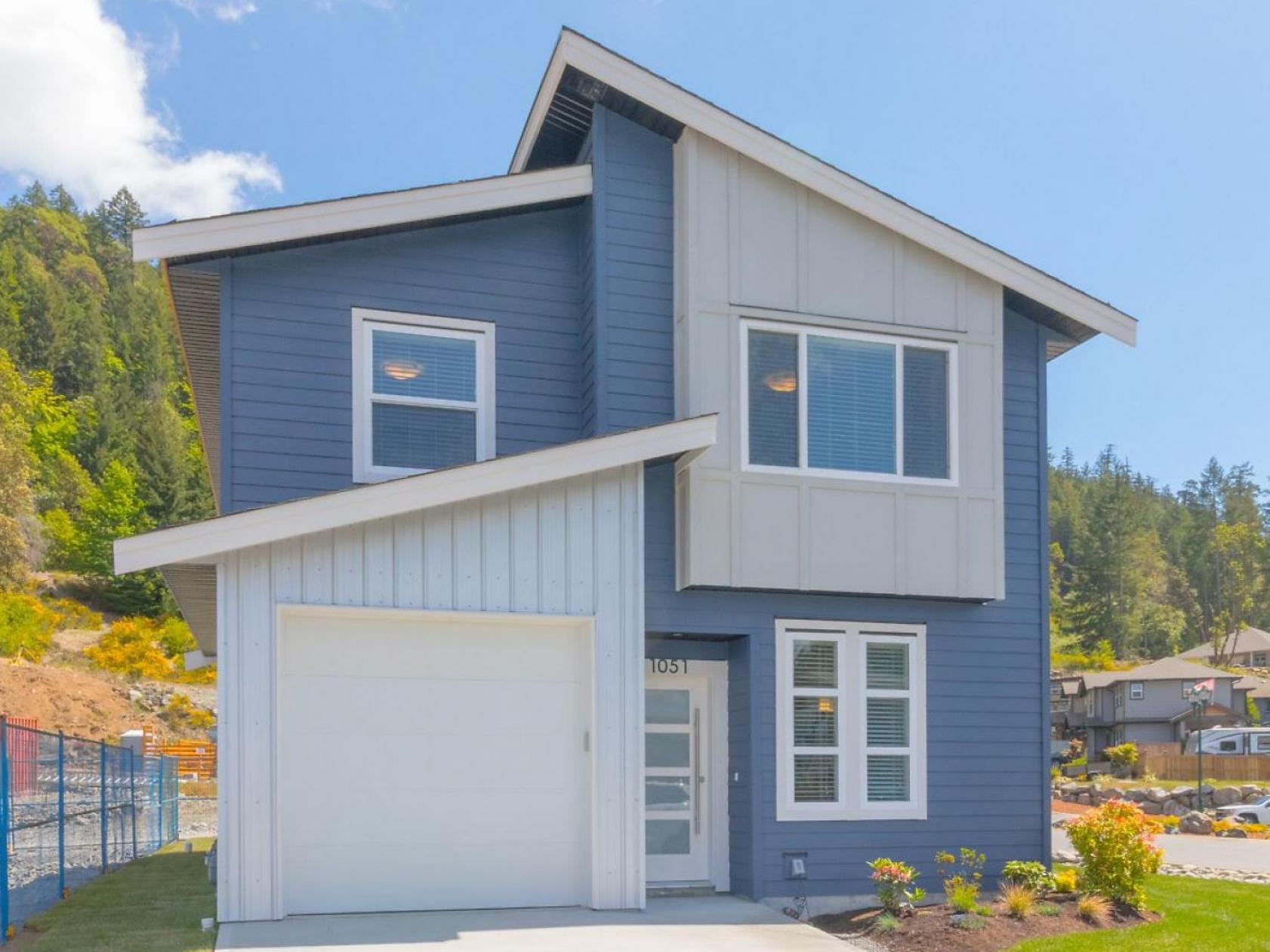 1051 Skylar Way, Shawnigan, Malahat & Area 2