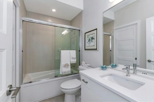 Detached, Bathroom at 953 Echo Valley Place, Bear Mountain, Langford