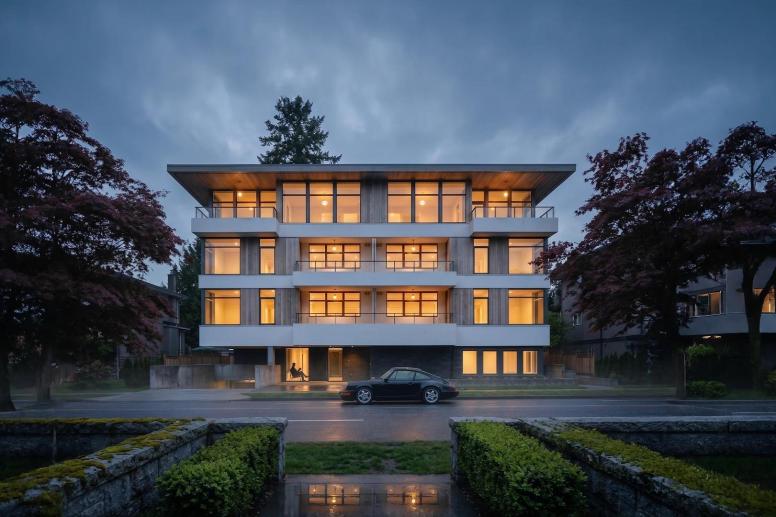 2326 Oak Bay Avenue, Oak Bay