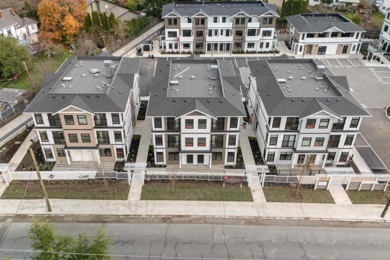 4201 Tyndall Avenue, Gordon Head, Saanich East