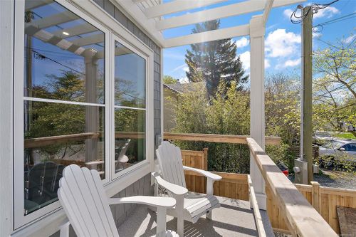 getmedia-9 at 483 South Joffre Street, Esquimalt