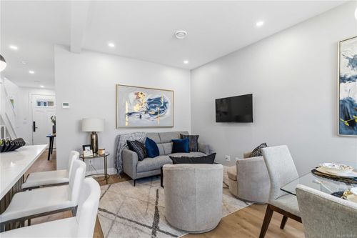 d65a1577 at 2312 Orchard Avenue, Sidney South-East, Sidney