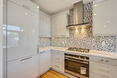 916lyall-wwwbeseaphotocom-10 at 916 S Lyall Street, Esquimalt