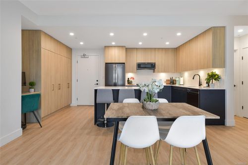 920-reunion-jacklin-langford-02 at 236 - 920 Reunion Avenue, Jacklin, Langford