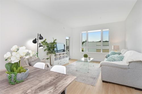 920-reunion-jacklin-langford-10 at 236 - 920 Reunion Avenue, Jacklin, Langford