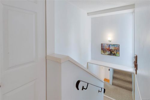 3987-gordon-head-arbutus-saanich-east-12 at 48 - 3987 Gordon Head Road, Arbutus, Saanich East