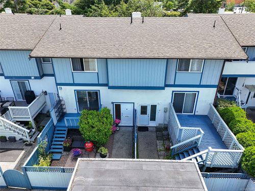 3987-gordon-head-arbutus-saanich-east-35 at 48 - 3987 Gordon Head Road, Arbutus, Saanich East