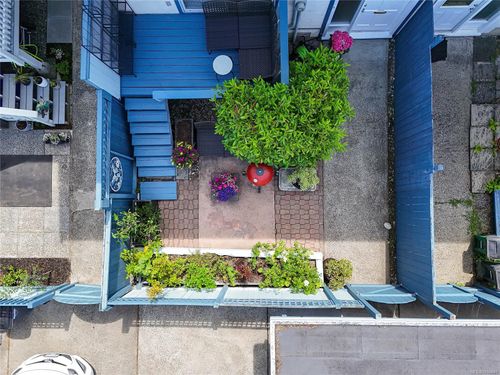 3987-gordon-head-arbutus-saanich-east-36 at 48 - 3987 Gordon Head Road, Arbutus, Saanich East