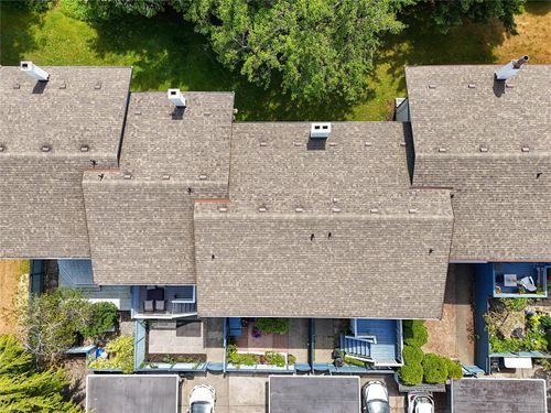 3987-gordon-head-arbutus-saanich-east-37 at 48 - 3987 Gordon Head Road, Arbutus, Saanich East