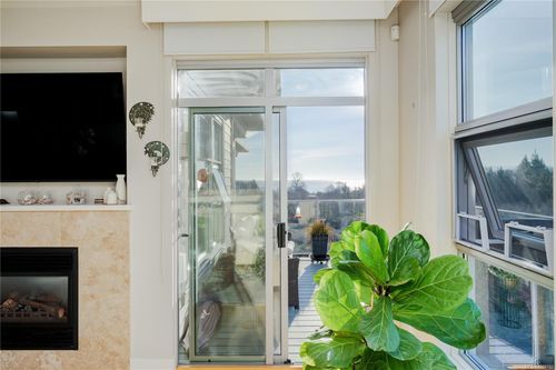 3234-holgate-lagoon-colwood-13 at 404 - 3234 Holgate Lane, Lagoon, Colwood