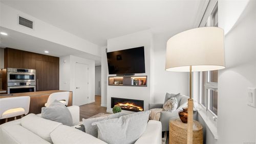 2000-hannington-bear-mountain-langford-09 at 518 - 2000 Hannington Road, Bear Mountain, Langford