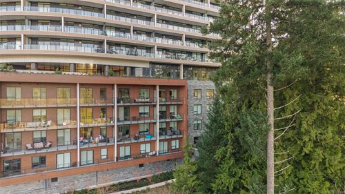 2000-hannington-bear-mountain-langford-33 at 518 - 2000 Hannington Road, Bear Mountain, Langford