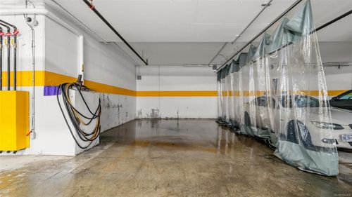 2000-hannington-bear-mountain-langford-38 at 518 - 2000 Hannington Road, Bear Mountain, Langford