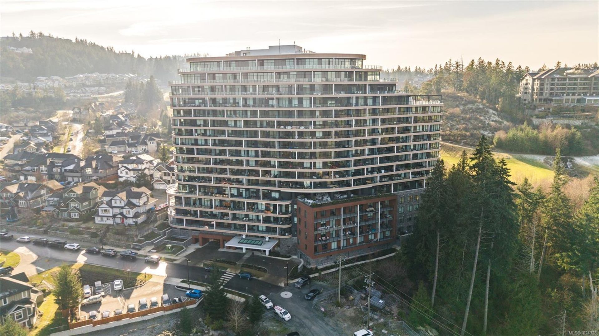 518 - 2000 Hannington Road, Bear Mountain, Langford photo number 1