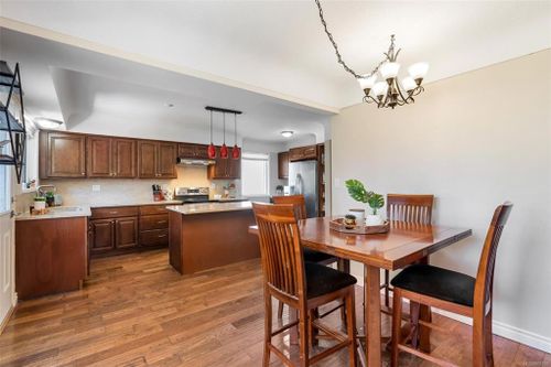 1236 Effingham St Esquimalt BC V9A 4Y2 at 1236 Effingham Street, Esquimalt