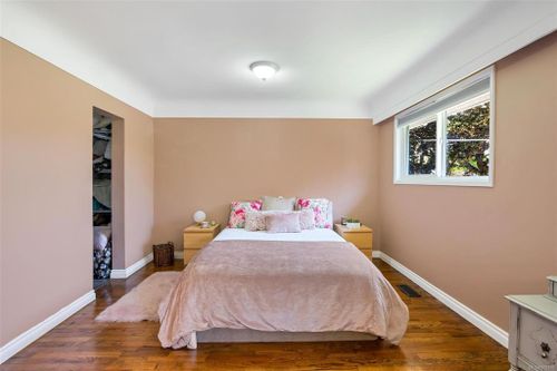 1236 Effingham St Esquimalt BC V9A 4Y2 at 1236 Effingham Street, Esquimalt