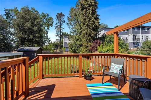 1236 Effingham St Esquimalt BC V9A 4Y2 at 1236 Effingham Street, Esquimalt