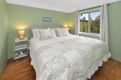 2819 ADELAIDE Ave Saanich BC V9A 2L3 at 2819 Adelaide Avenue, Saanich West