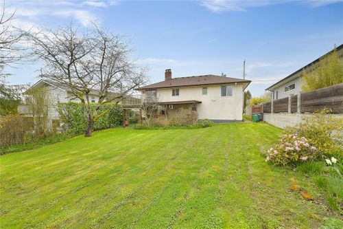 2819 ADELAIDE Ave Saanich BC V9A 2L3 at 2819 Adelaide Avenue, Saanich West