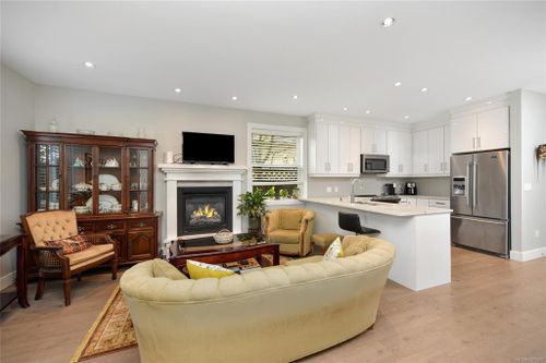 2447 Orchard Avenue at 2447 Orchard Avenue, Sidney