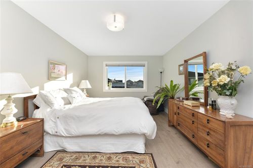 2447 Orchard Avenue at 2447 Orchard Avenue, Sidney