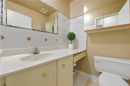 202 - 1745 LEIGHTON Rd Victoria BC V8R 6R6 at 202 - 1745 Leighton Road, Victoria